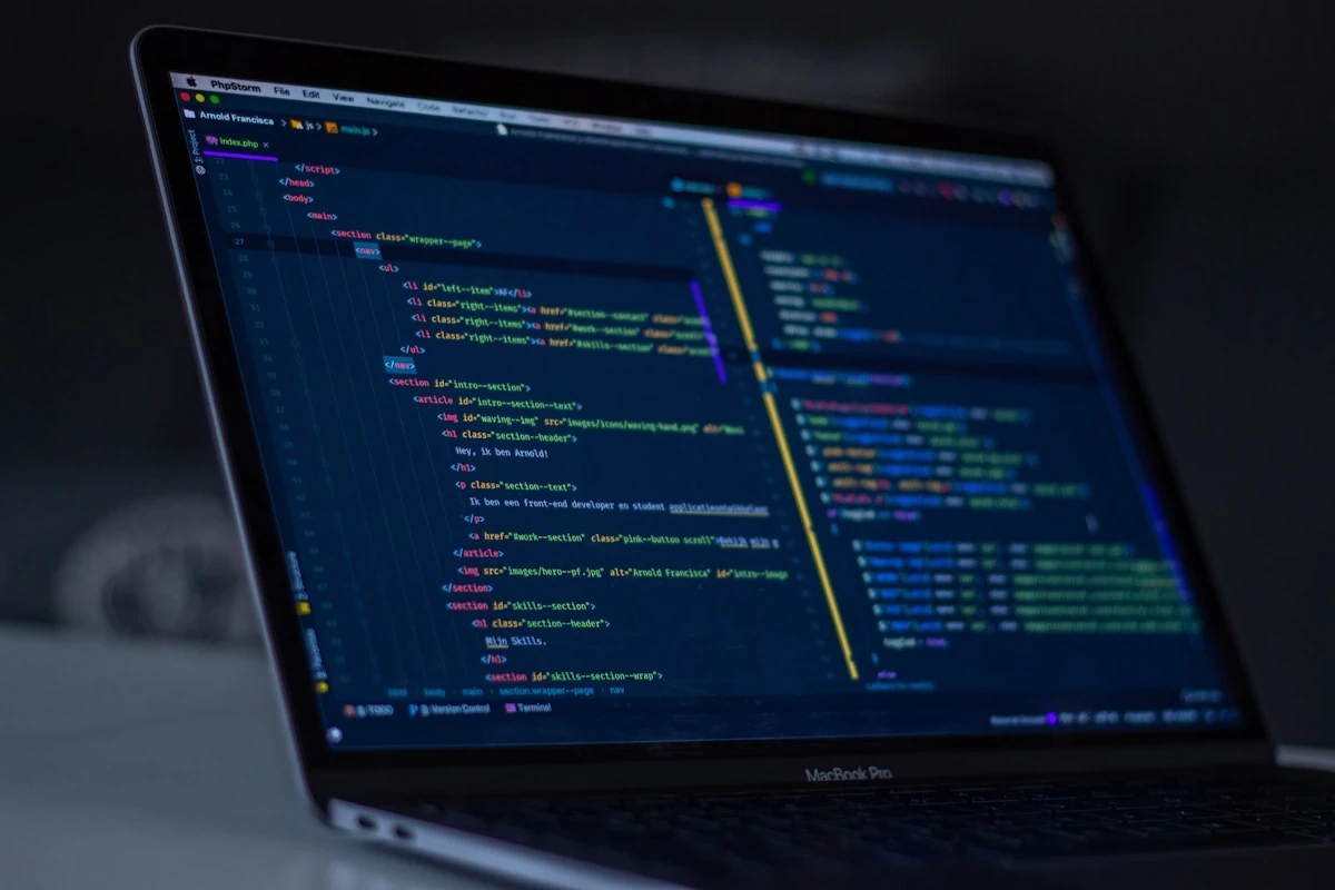 Dark Mode Web Design: Why It Is Now the Standard for Premium Brands